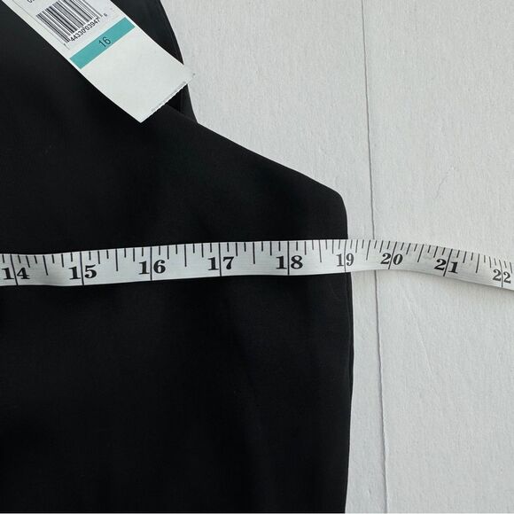 Carmen Marc Valvo Black Beaded-Neck Halter Top Size 16 NWT - Picture 6 of 9